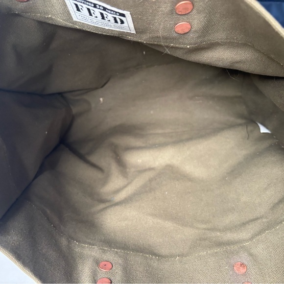 FEED Every day  green  classic canvas and leather tote bag purse. - Picture 7 of 12